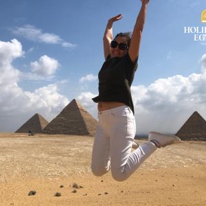Half-Day Camel Riding Tour Through Giza Wonders